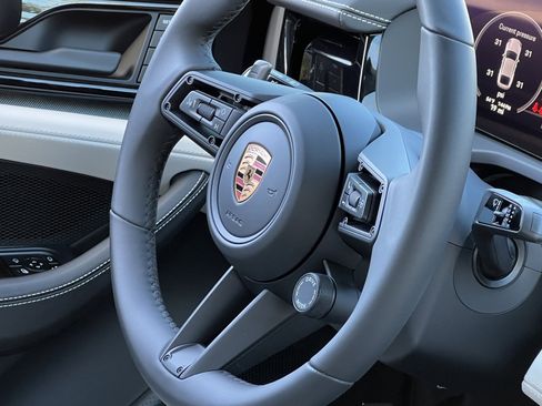 New 2026 Porsche Panamera 4 image 34