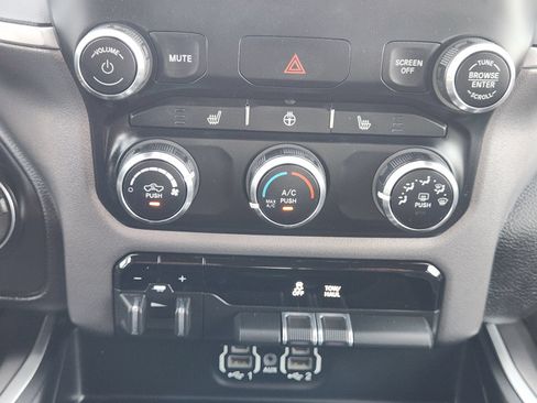 Used 2023 RAM 1500 Big Horn AWD/4WD image 19