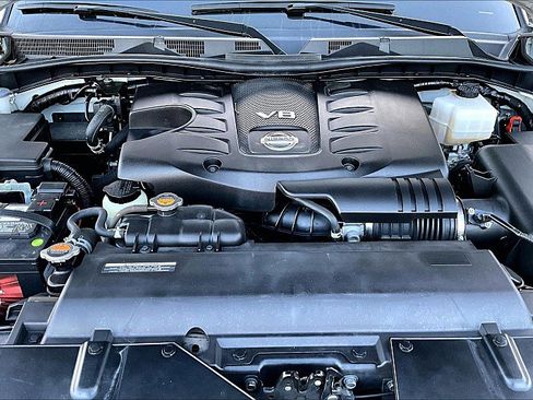 Used 2023 Nissan Armada Platinum w/ Captain's Chairs Package image 9