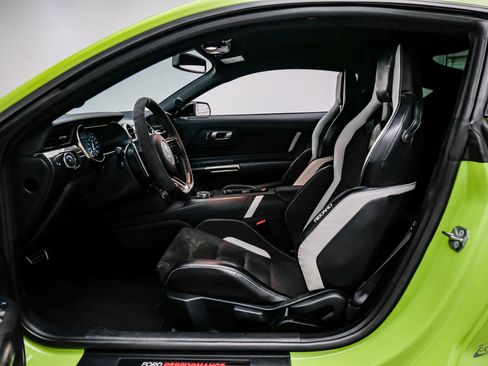 Used 2020 Ford Mustang Shelby GT500 w/ Technology Package image 45