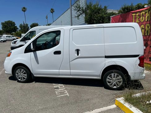 Used 2021 Nissan NV200 SV image 7