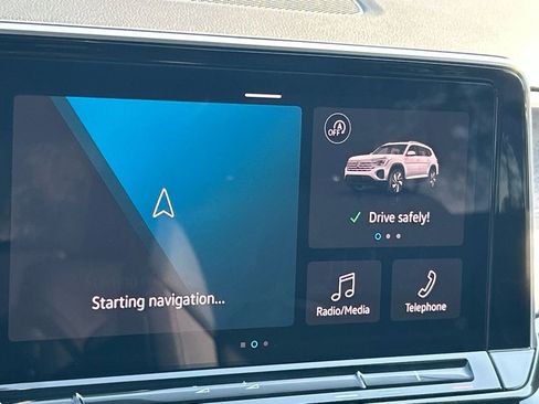 New 2026 Volkswagen Atlas SE FWD image 16