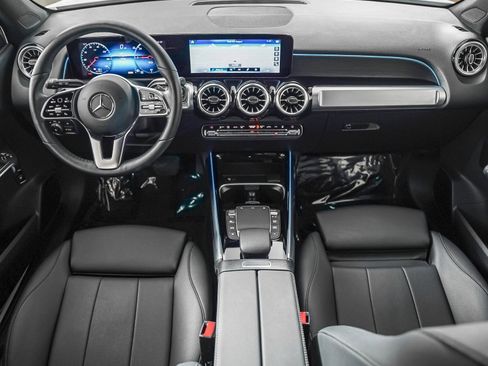 Certified 2023 Mercedes-Benz EQB 300 4MATIC image 16