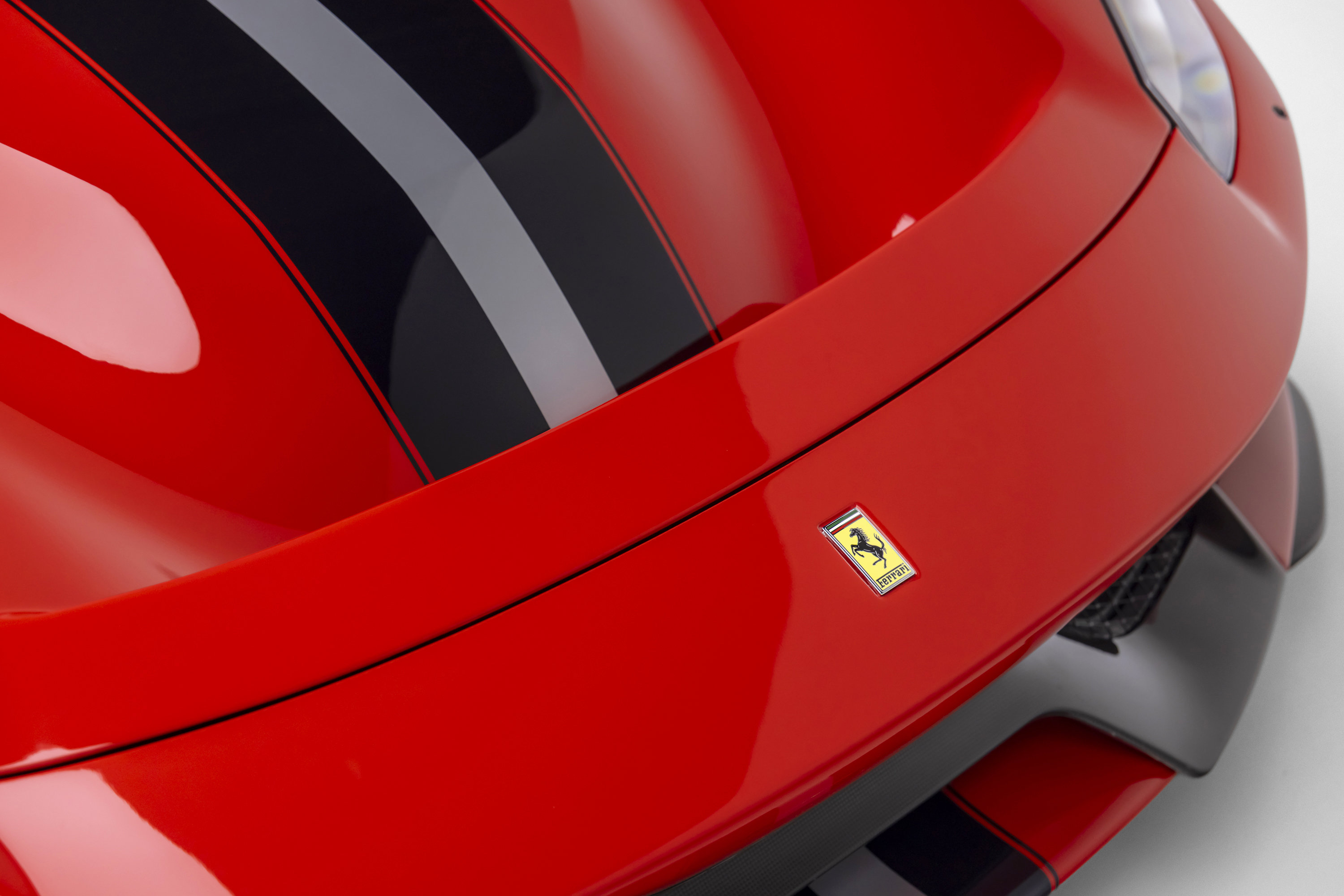 Certified 2020 Ferrari 488 Pista Coupe RWD image 22