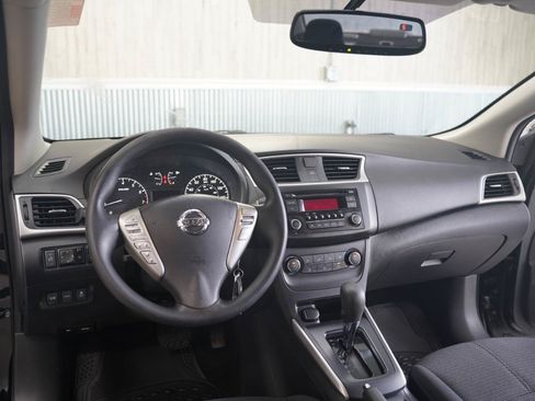 Used 2017 Nissan Sentra S FWD image 11