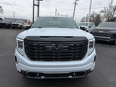 New 2026 GMC Sierra 1500 Denali Ultimate w/ LPO, Black Badging Package image 8