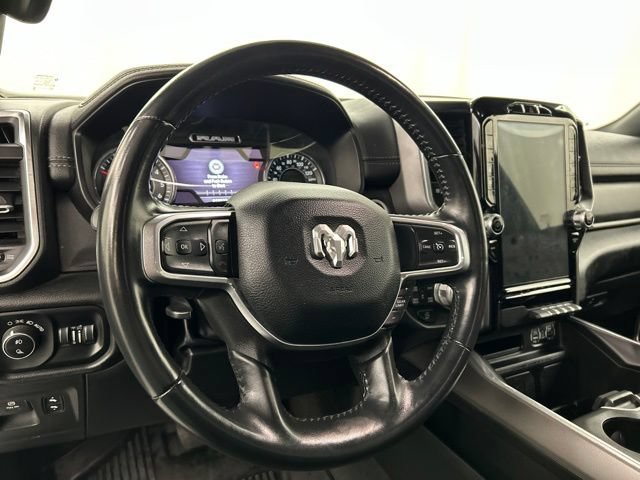 Used 2023 RAM 1500 Laramie AWD/4WD image 9