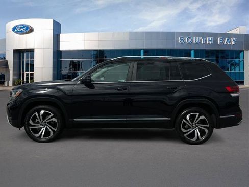 Used 2023 Volkswagen Atlas SEL AWD/4WD image 2