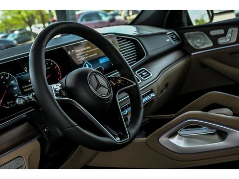 New 2026 Mercedes-Benz GLE 450 4MATIC image 10