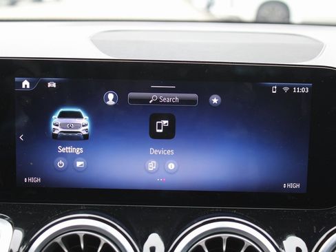 Certified 2025 Mercedes-Benz GLB 250 image 17