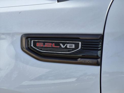 Certified 2023 GMC Sierra 1500 AT4X image 11