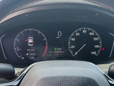 Used 2023 Honda Civic Sport image 11