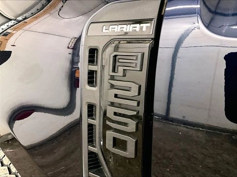 Certified 2025 Ford F250 Lariat w/ Lariat Ultimate Package AWD/4WD image 13