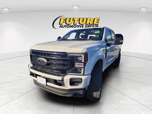 Used 2022 Ford F250 Lariat w/ Black Appearance Package AWD/4WD image 2
