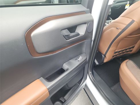 New 2026 Ford Bronco Sport Outer Banks w/ Outer Banks Tech Package+ image 16