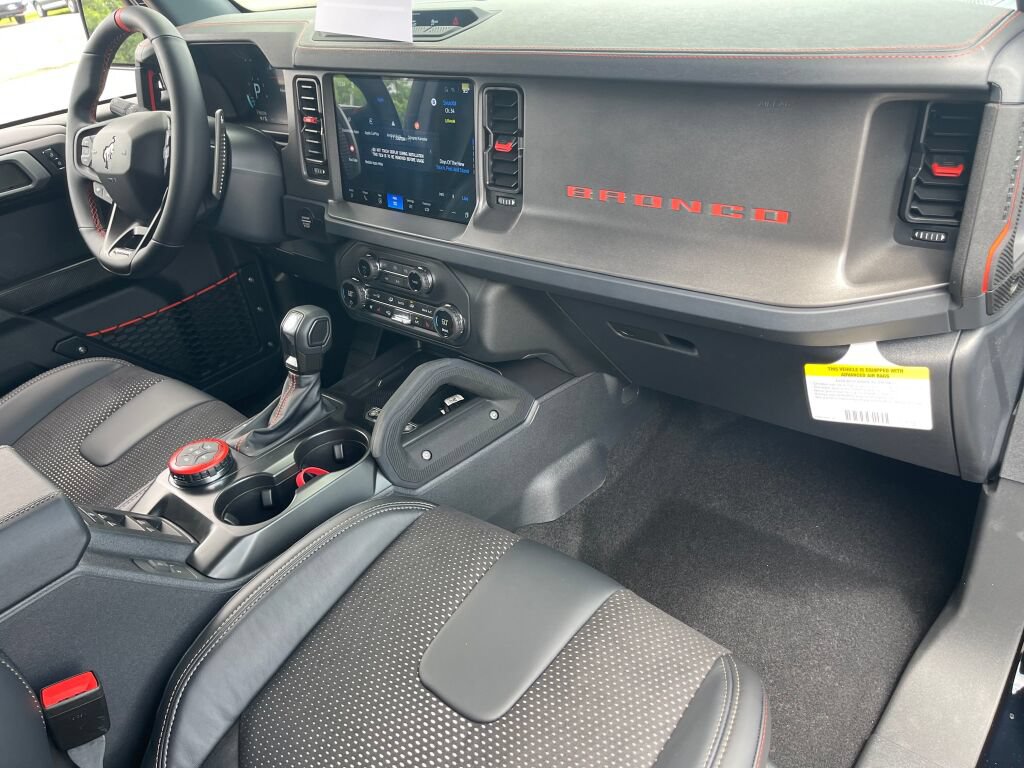 New 2026 Ford Bronco Raptor AWD/4WD image 24