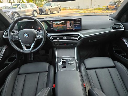 Used 2023 BMW 330i xDrive Sedan w/ Premium Package AWD/4WD image 18