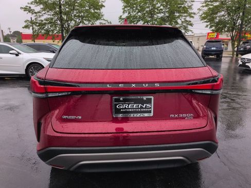 Used 2023 Lexus RX 350 w/ Accessory Package (2T) AWD/4WD image 4