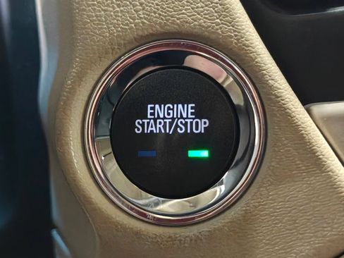 Used 2017 GMC Yukon Denali w/ Open Road Package AWD/4WD image 19