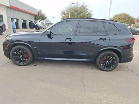 Used 2025 BMW X5 xDrive40i w/ M Sport Package image 3