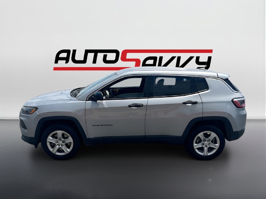 Used 2023 Jeep Compass Sport AWD/4WD image 4