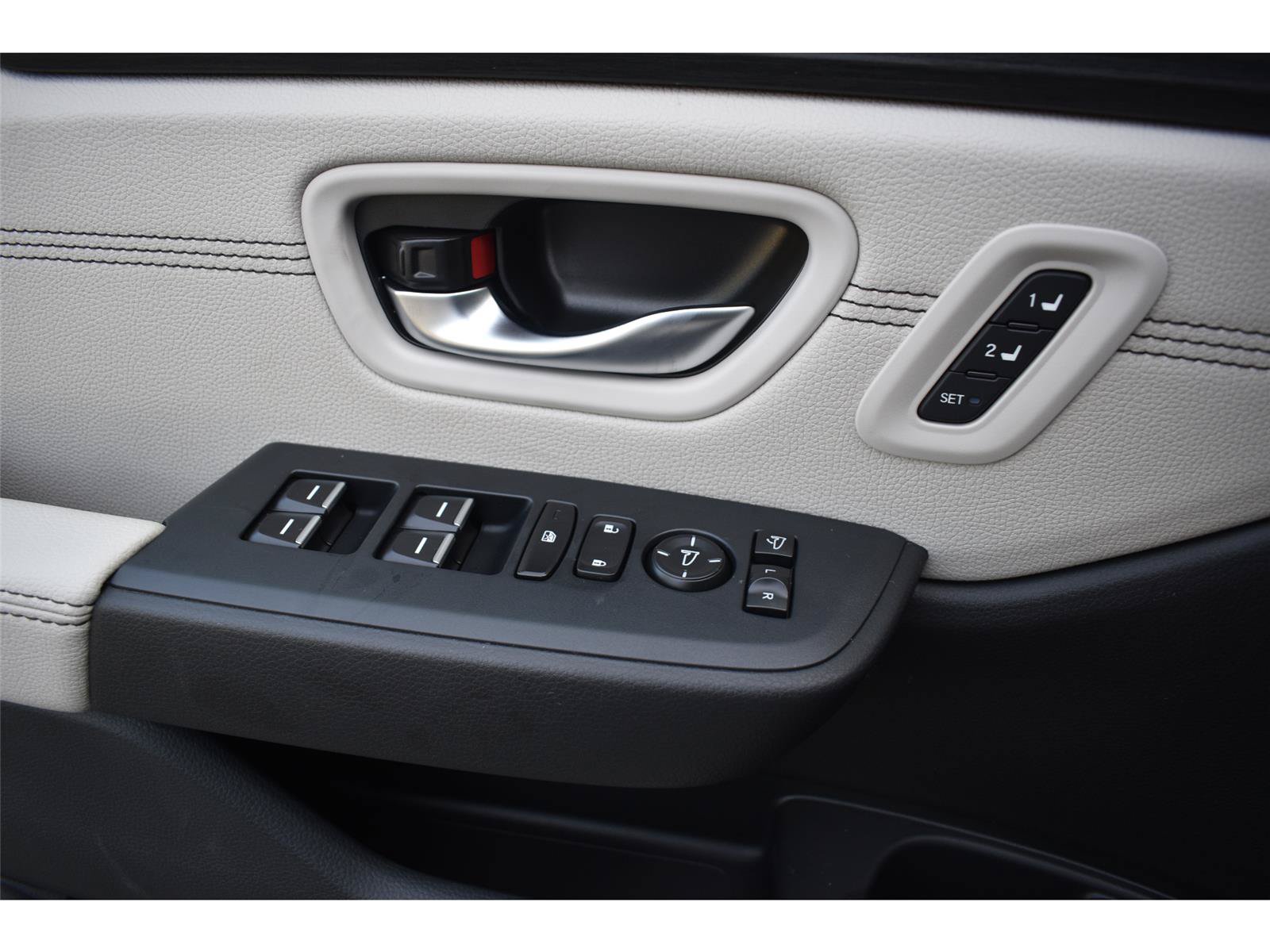 New 2026 Honda Pilot Touring image 24