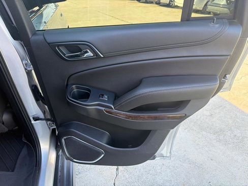 Used 2019 Chevrolet Tahoe LT image 28