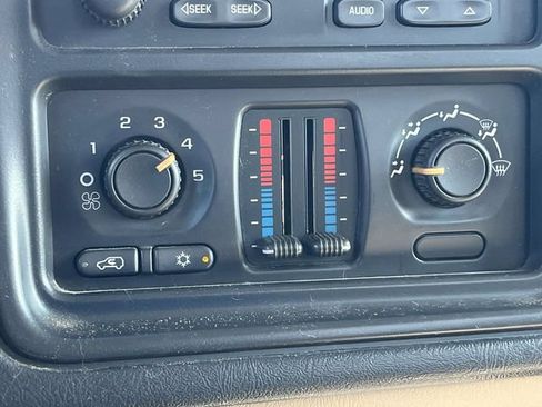Used 2003 Chevrolet Silverado 2500 W/T w/ Skid Plate Package AWD/4WD image 22