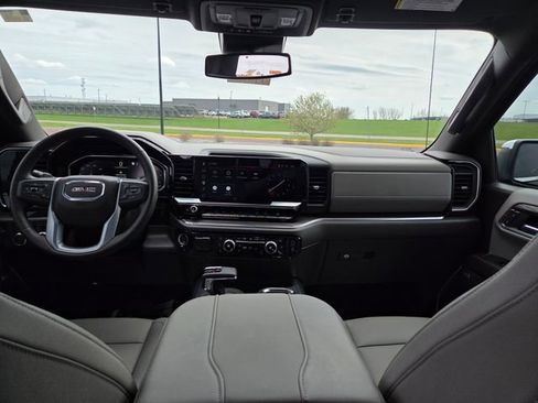 Used 2023 GMC Sierra 1500 SLT w/ SLT Premium Plus Package AWD/4WD image 51