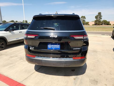 Used 2024 Jeep Grand Cherokee L Limited w/ Luxury Tech Group II AWD/4WD image 6