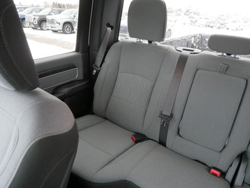 Certified 2021 RAM 3500 Big Horn w/ Level 1 Equipment Group image 12