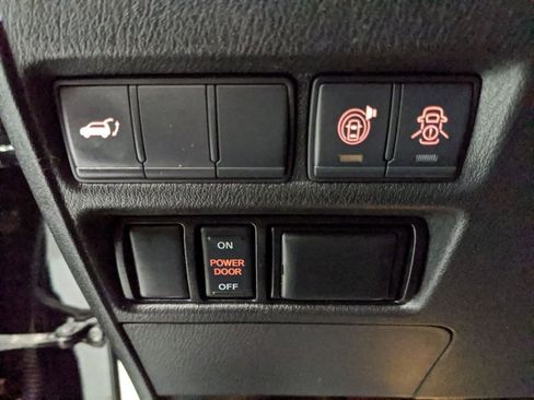 Used 2020 Nissan Armada SL w/ Premium Package image 14