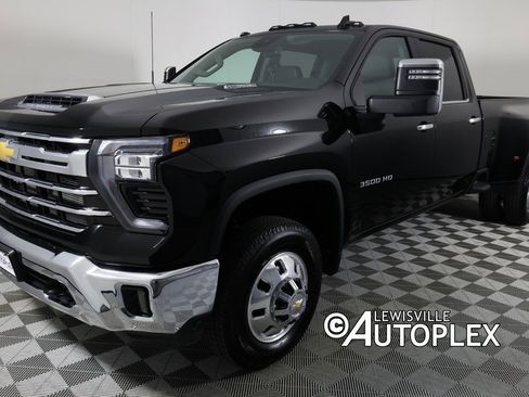 Used 2025 Chevrolet Silverado 3500 LTZ image 11