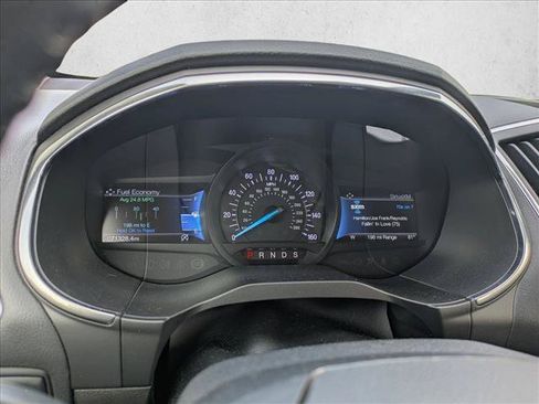 Used 2021 Ford Edge Titanium w/ Equipment Group 301A AWD/4WD image 11