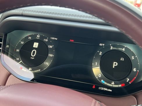 Used 2023 Land Rover Range Rover Sport SE Dynamic image 24