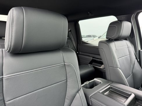 New 2026 Toyota Tundra Limited AWD/4WD image 3