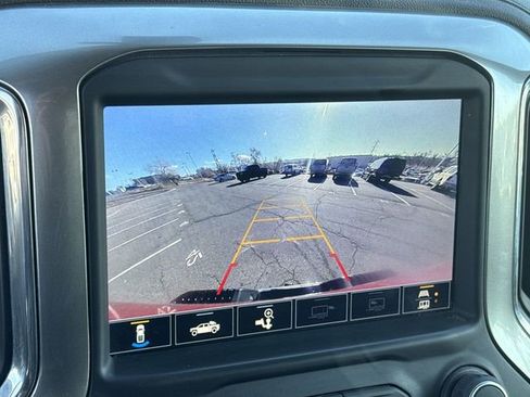 Certified 2022 Chevrolet Silverado 3500 LT w/ Convenience Package image 14