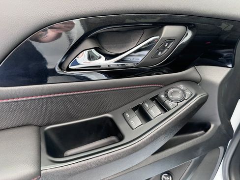 Certified 2023 Chevrolet Traverse RS image 21