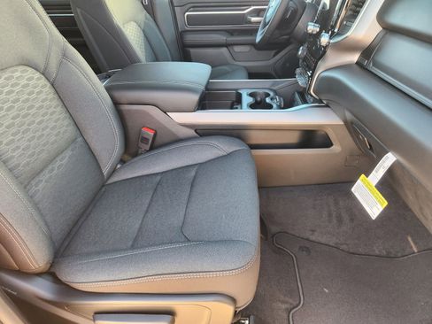 New 2026 RAM 1500 4x4 Crew Cab image 13