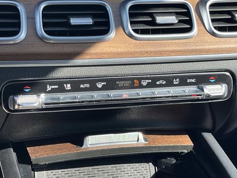 Certified 2021 Mercedes-Benz GLE 350 4MATIC image 29