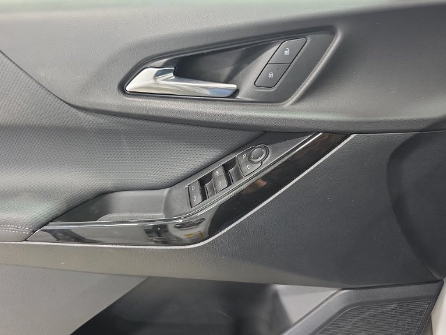 Used 2026 Chevrolet Equinox LT AWD/4WD image 16