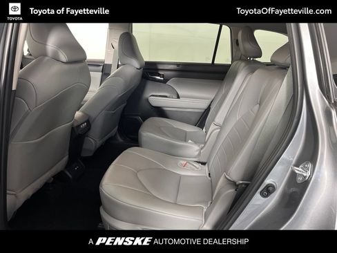 Certified 2026 Toyota Highlander XLE AWD/4WD image 27