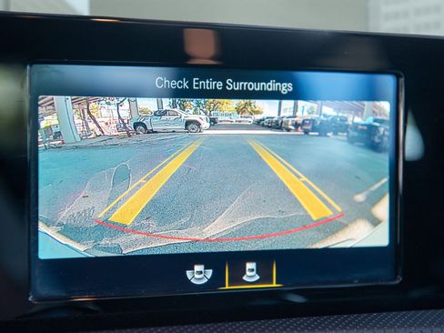 Used 2022 Mercedes-Benz CLA 250 image 21