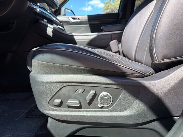 Used 2023 Hyundai Palisade Calligraphy FWD image 33
