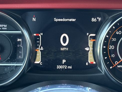 Used 2023 Jeep Wrangler Unlimited Rubicon AWD/4WD image 20