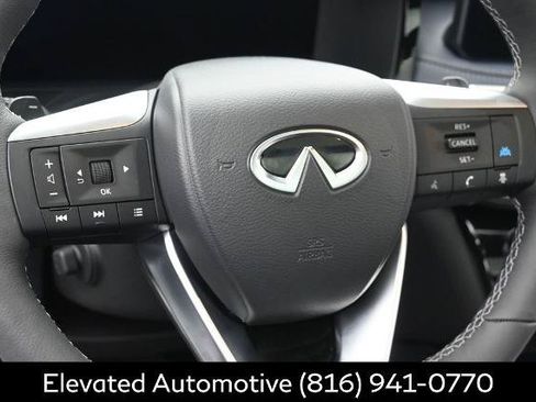Certified 2026 INFINITI QX60 Sport w/ Dark Cargo Package AWD/4WD image 19