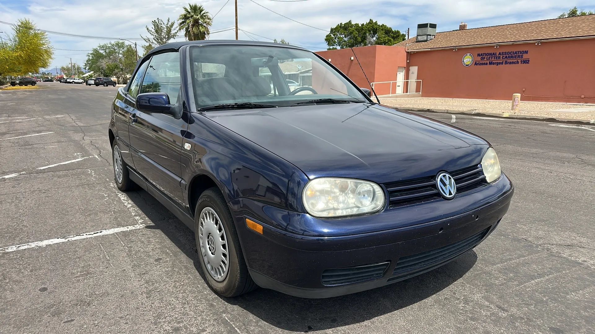 Used 2002 Volkswagen Cabrio GLS FWD image 40