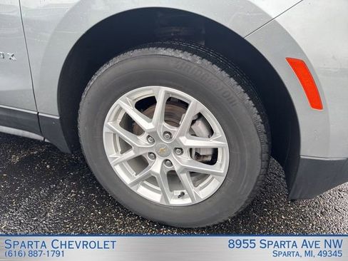 Used 2024 Chevrolet Equinox LT AWD/4WD image 11