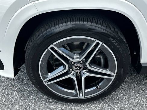 Certified 2025 Mercedes-Benz GLS 450 4MATIC image 13