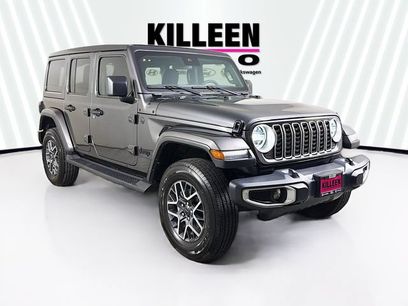 Used 2025 Jeep Wrangler Unlimited Sahara w/ Safety Group